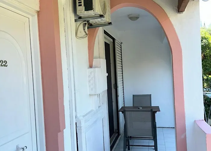 公寓式酒店 阿夫拉别墅酒店 3*