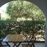 Avra Apart Otel 3*