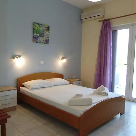 شقة فندقية Avra 3*