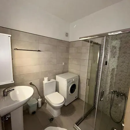 شقة فندقية Avra 3*