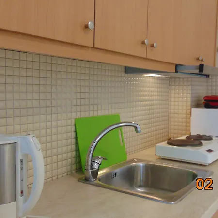 Avra Hotel apartamentowy Dassia (Corfu)