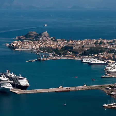 Avra Hotel apartamentowy 3*