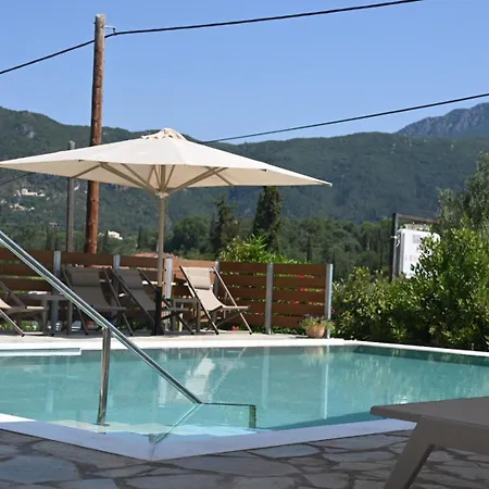 Apart-hotel Avra 4*