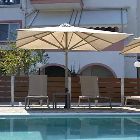 Avra Apart-hotel
