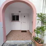 Hotel de apartamente Avra