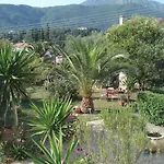 Avra Aparthotel 3*