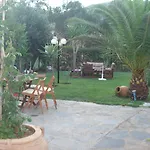 Avra 3*