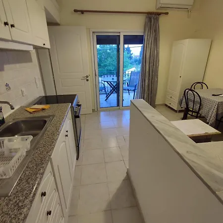 Avra Lejlighedshotel 3*