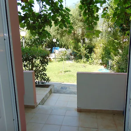 Lejlighedshotel Avra 3*